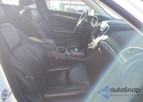 2022 Chrysler 300 Touring L from USA, damaged, VIN 2C3CCADG6NH127361